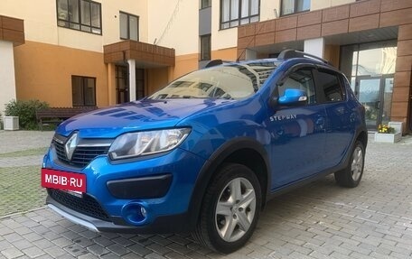 Renault Sandero II рестайлинг, 2018 год, 930 000 рублей, 2 фотография