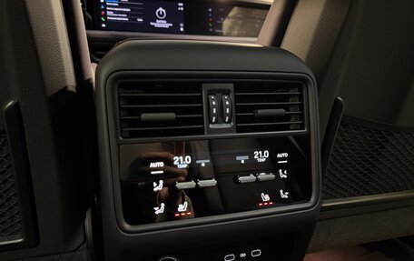 Porsche Cayenne III, 2026 год, 18 375 000 рублей, 25 фотография
