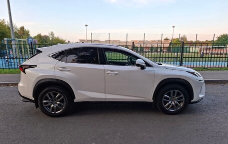 Lexus NX I, 2018 год, 2 845 000 рублей, 7 фотография