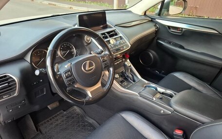 Lexus NX I, 2018 год, 2 845 000 рублей, 18 фотография