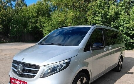 Mercedes-Benz V-Класс, 2021 год, 6 080 000 рублей, 1 фотография