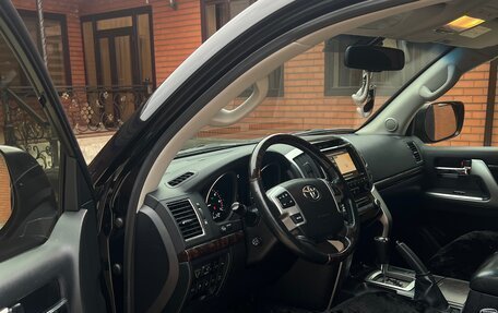 Toyota Land Cruiser 200, 2014 год, 4 450 000 рублей, 8 фотография