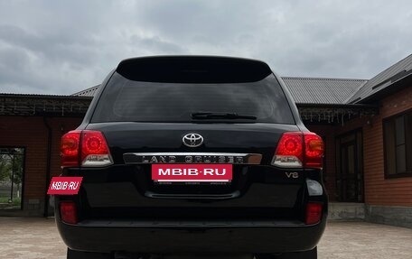 Toyota Land Cruiser 200, 2014 год, 4 450 000 рублей, 4 фотография