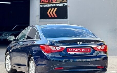 Hyundai Sonata VI, 2010 год, 799 999 рублей, 4 фотография