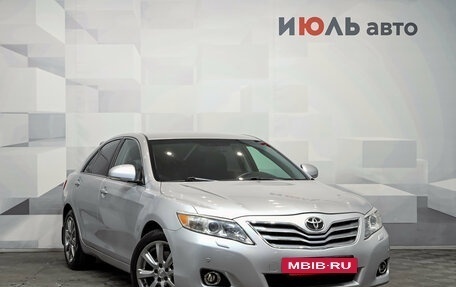 Toyota Camry, 2011 год, 1 400 000 рублей, 4 фотография
