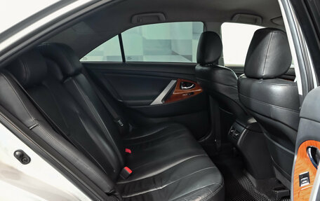 Toyota Camry, 2011 год, 1 400 000 рублей, 21 фотография