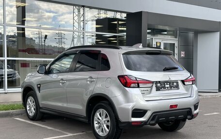 Mitsubishi ASX I рестайлинг, 2021 год, 2 000 000 рублей, 4 фотография