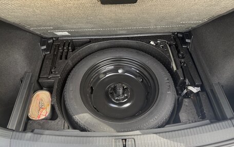 Volkswagen Tiguan II, 2018 год, 3 600 000 рублей, 17 фотография