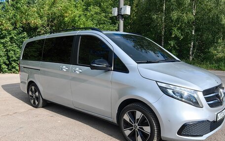 Mercedes-Benz V-Класс, 2021 год, 6 080 000 рублей, 4 фотография