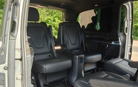 Mercedes-Benz V-Класс, 2021 год, 6 080 000 рублей, 6 фотография