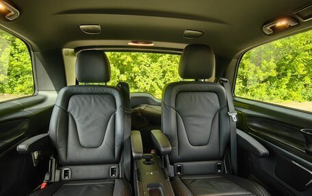 Mercedes-Benz V-Класс, 2021 год, 6 080 000 рублей, 16 фотография