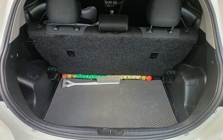 Toyota Vitz, 2019 год, 1 050 000 рублей, 4 фотография