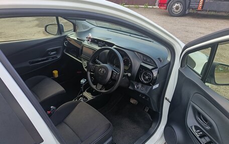 Toyota Vitz, 2019 год, 1 050 000 рублей, 9 фотография