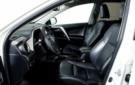 Toyota RAV4, 2017 год, 2 138 000 рублей, 19 фотография
