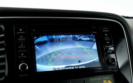 Mitsubishi Outlander III рестайлинг 3, 2017 год, 1 728 000 рублей, 19 фотография