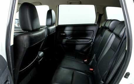 Mitsubishi Outlander III рестайлинг 3, 2017 год, 1 728 000 рублей, 21 фотография
