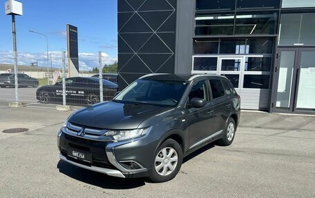 Mitsubishi Outlander III рестайлинг 3, 2017 год, 1 425 000 рублей, 1 фотография