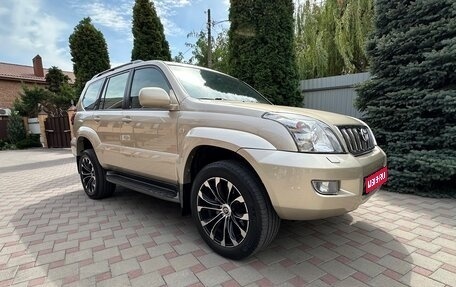 Toyota Land Cruiser Prado 120 рестайлинг, 2006 год, 2 650 000 рублей, 1 фотография