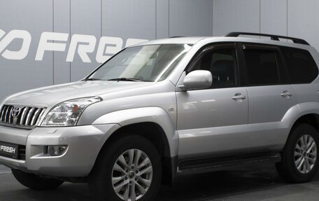 Toyota Land Cruiser Prado 120 рестайлинг, 2007 год, 2 350 000 рублей, 1 фотография