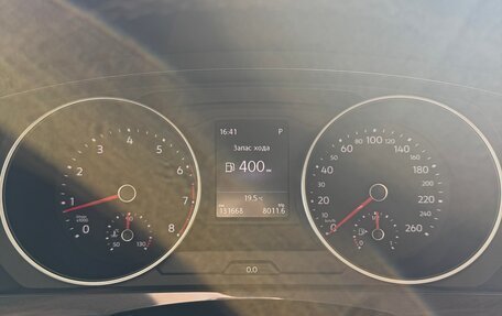 Volkswagen Tiguan II, 2018 год, 2 200 000 рублей, 11 фотография
