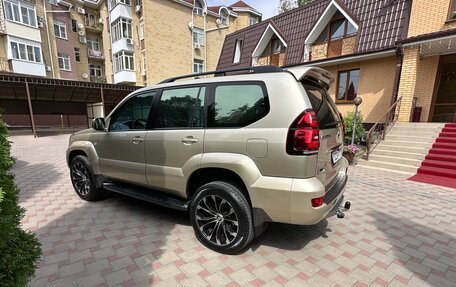 Toyota Land Cruiser Prado 120 рестайлинг, 2006 год, 2 650 000 рублей, 4 фотография