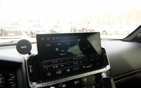 Toyota Land Cruiser 200, 2015 год, 5 130 000 рублей, 10 фотография