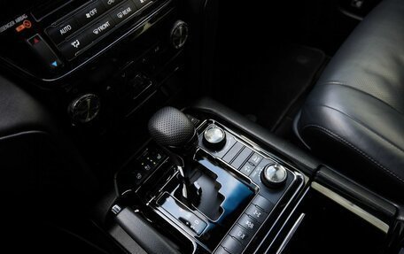 Toyota Land Cruiser 200, 2015 год, 5 130 000 рублей, 11 фотография