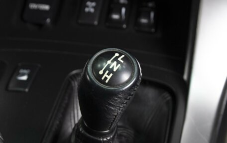 Toyota Land Cruiser Prado 120 рестайлинг, 2007 год, 2 350 000 рублей, 15 фотография
