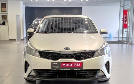 KIA Rio IV, 2020 год, 1 400 000 рублей, 2 фотография