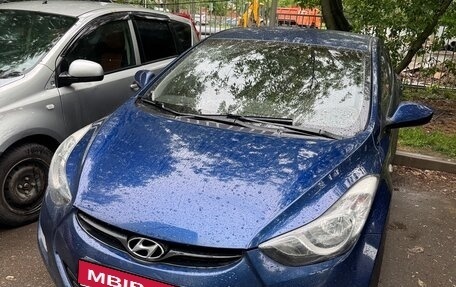 Hyundai Elantra V, 2012 год, 820 000 рублей, 1 фотография