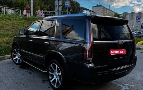 Cadillac Escalade IV, 2016 год, 3 700 000 рублей, 4 фотография