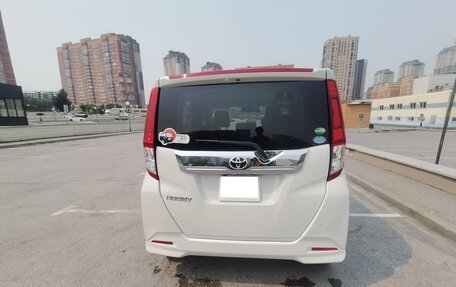 Toyota Roomy I, 2018 год, 1 209 000 рублей, 14 фотография