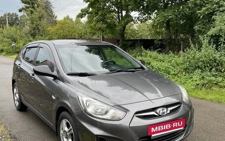 Hyundai Solaris II рестайлинг, 2013 год, 715 000 рублей, 4 фотография