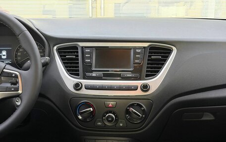 Hyundai Solaris II рестайлинг, 2018 год, 1 249 000 рублей, 18 фотография