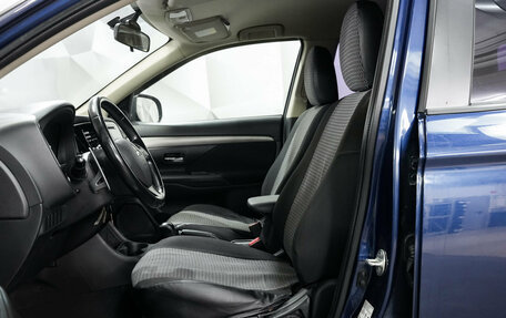 Mitsubishi Outlander III рестайлинг 3, 2013 год, 1 450 000 рублей, 7 фотография