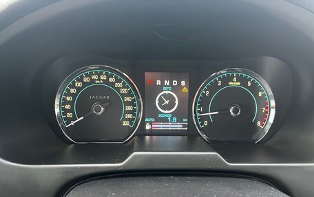 Jaguar XF I рестайлинг, 2011 год, 1 100 000 рублей, 12 фотография