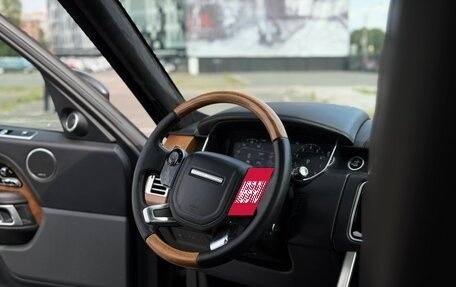 Land Rover Range Rover IV рестайлинг, 2018 год, 6 800 000 рублей, 12 фотография