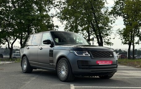 Land Rover Range Rover IV рестайлинг, 2018 год, 6 800 000 рублей, 3 фотография