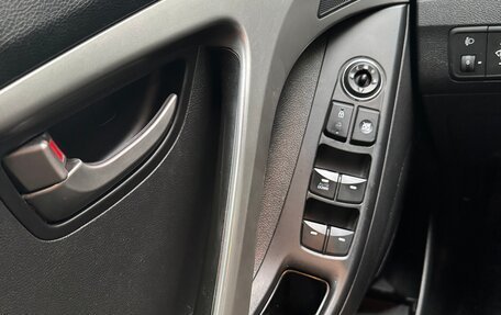 Hyundai Elantra V, 2012 год, 820 000 рублей, 7 фотография
