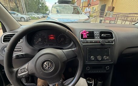 Volkswagen Polo VI (EU Market), 2013 год, 790 000 рублей, 4 фотография
