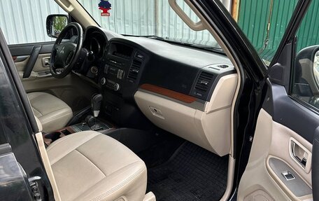 Mitsubishi Pajero IV, 2007 год, 1 200 000 рублей, 9 фотография