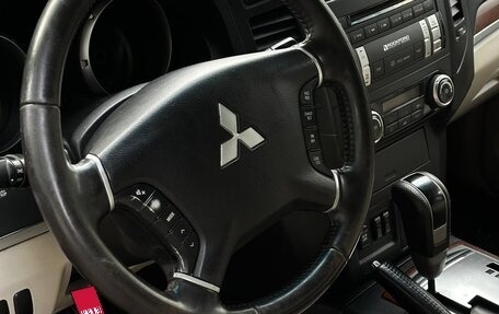 Mitsubishi Pajero IV, 2007 год, 1 200 000 рублей, 16 фотография