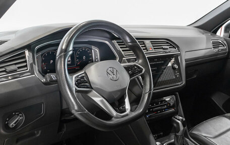 Volkswagen Tiguan II, 2021 год, 4 129 658 рублей, 5 фотография