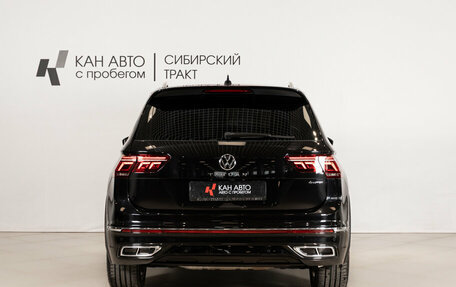 Volkswagen Tiguan II, 2021 год, 4 129 658 рублей, 4 фотография