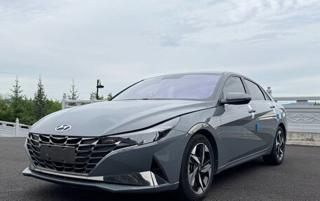 Hyundai Elantra, 2023 год, 1 500 000 рублей, 3 фотография