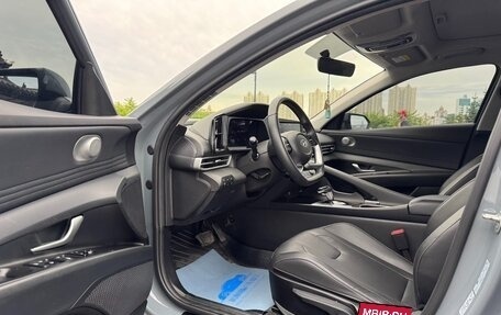 Hyundai Elantra, 2023 год, 1 500 000 рублей, 21 фотография