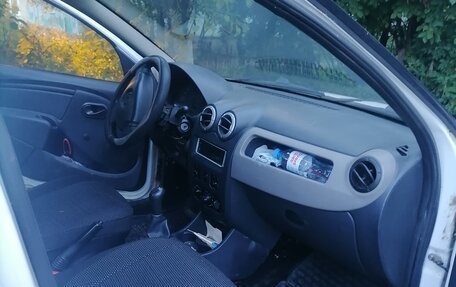 Renault Sandero I, 2014 год, 395 000 рублей, 6 фотография