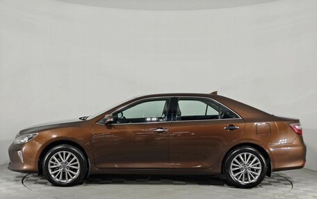 Toyota Camry, 2017 год, 2 069 000 рублей, 2 фотография