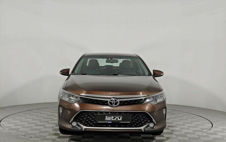Toyota Camry, 2017 год, 2 069 000 рублей, 8 фотография