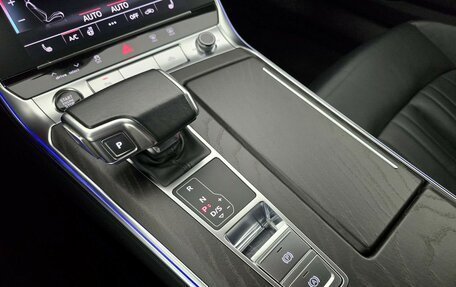 Audi A6, 2021 год, 4 300 000 рублей, 17 фотография